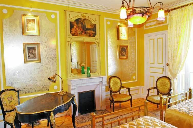 Domaine De Gaudon Bed & Breakfast Ceilloux Room photo