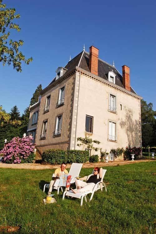Domaine De Gaudon Bed & Breakfast Ceilloux Exterior photo